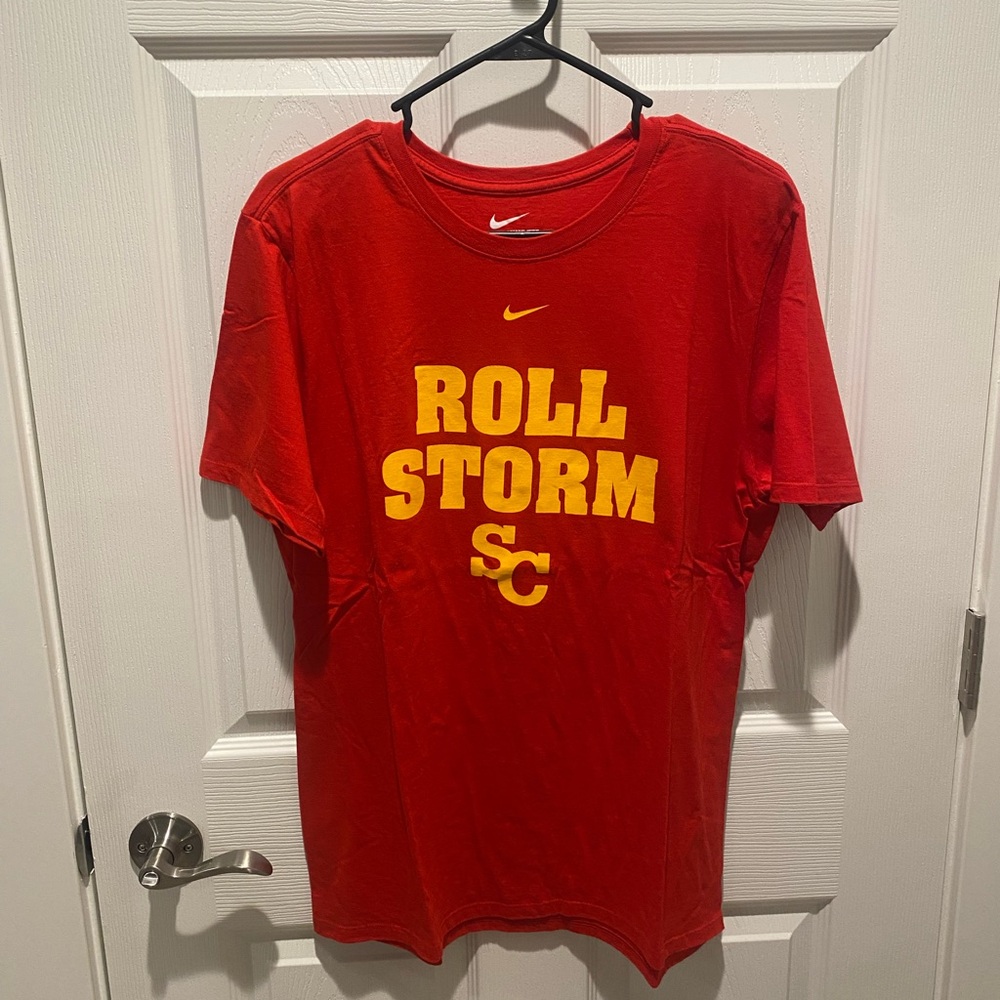 Men’s Large Nike Simpson College Roll Storm T-shirt